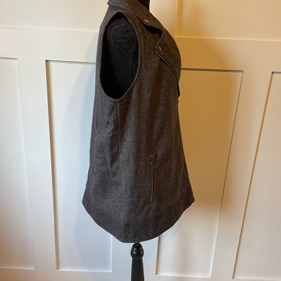 Banana Republic Asymmetrical Wool Blend Vest - Picture 4 of 6